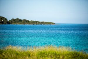 Jamaica Travel Guide: Explore Vibrant Culture, Stunning Beaches, and Adventure Awaits You