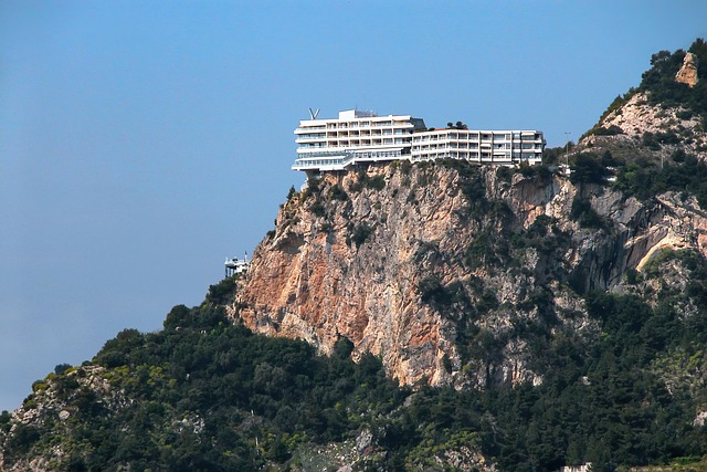Monaco Travel Guide: Discover the Glamour, Culture, and Unique Experiences of This Tiny Principality