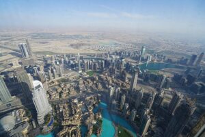 Dubai Delights: Your Comprehensive Travel Guide to Luxury, Culture, and Adventure in the UAE