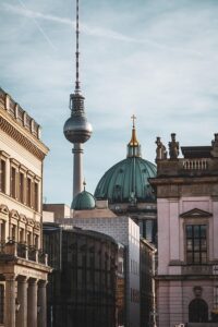 Berlin Uncovered: Your Essential Travel Guide to History, Art, and Modern Urban Adventures