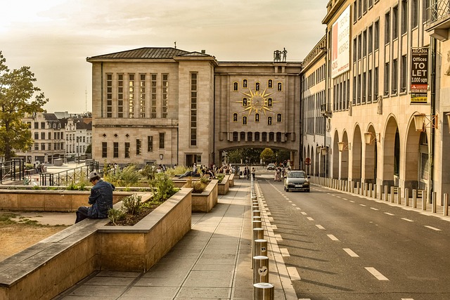 Explore Brussels: Your Ultimate Travel Guide to Charming Streets, Rich History, and Local Delights